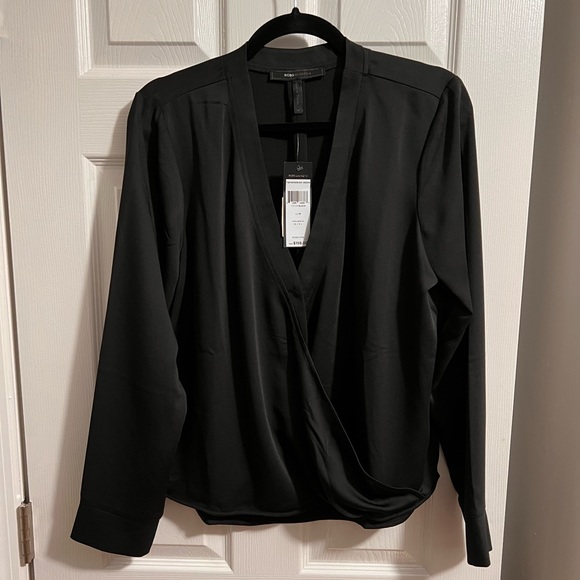 BCBGMaxAzria Tops - BCBG MAXAZRIA WOMEN’s BLOUSE size M